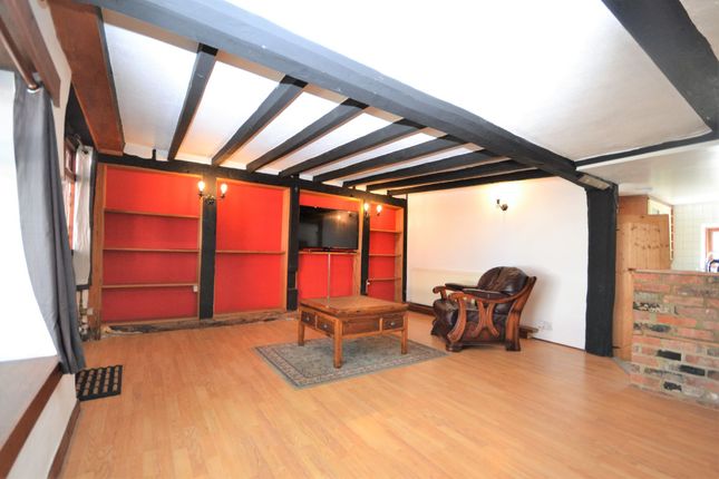 4-bed house on 2 Station Road, Romney Marsh, £250,000
