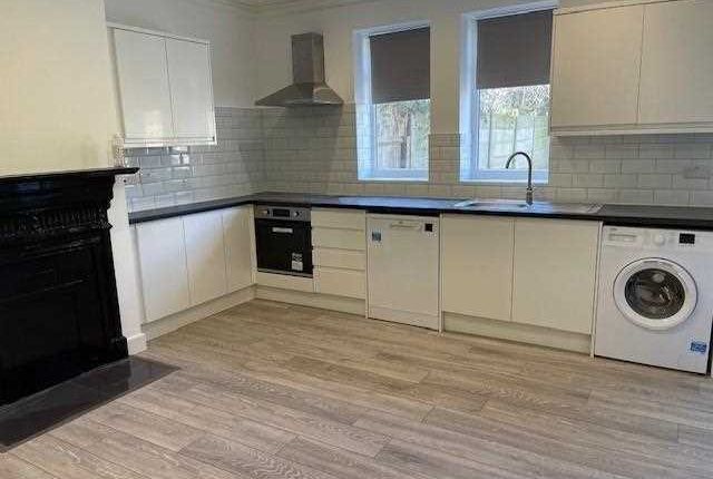 Basement Flat 67, Anson Road, London photo 5