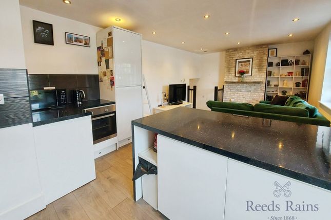 Apartment 6, The Whitehouse, 105, Spath Lane, Wilmslow photo 4