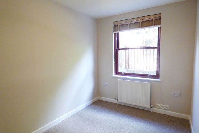 5, 47 Chelmer Road, Chelmer road, London photo 4