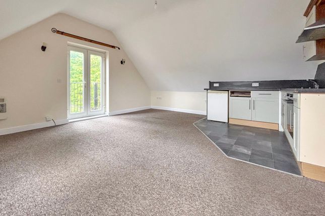 Flat 4,152,, West Wycombe Road, Buckinghamshire photo 3