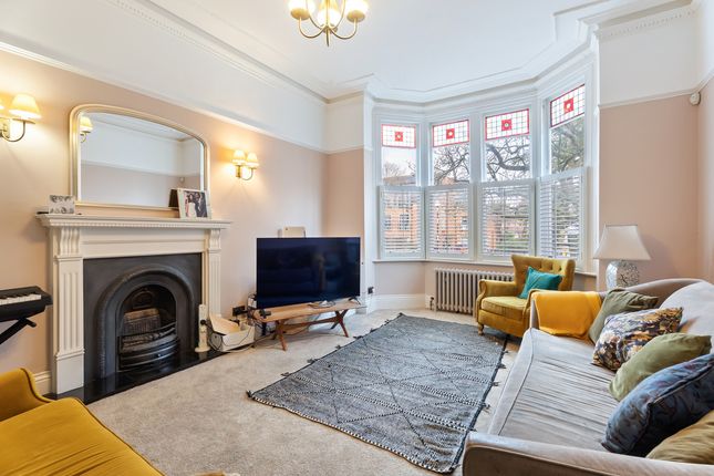 93, Bedwardine Road, London photo 4