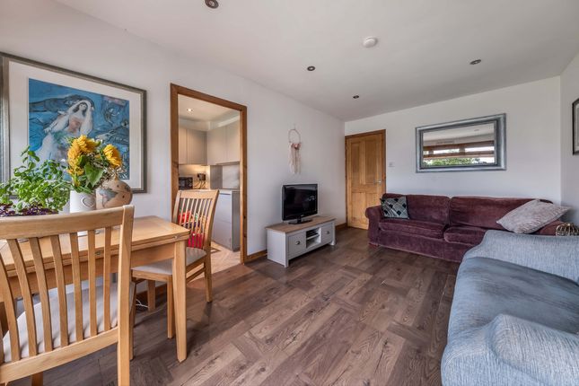 Millhall Crescent, Dundee photo 2