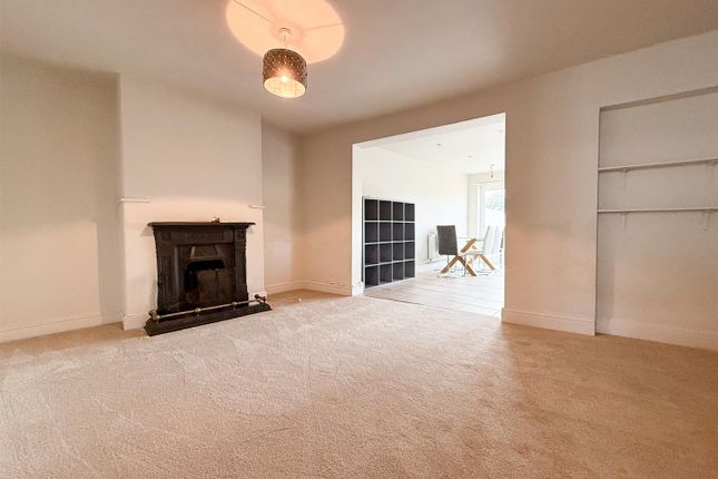 16, Moorend Street, Cheltenham photo 3