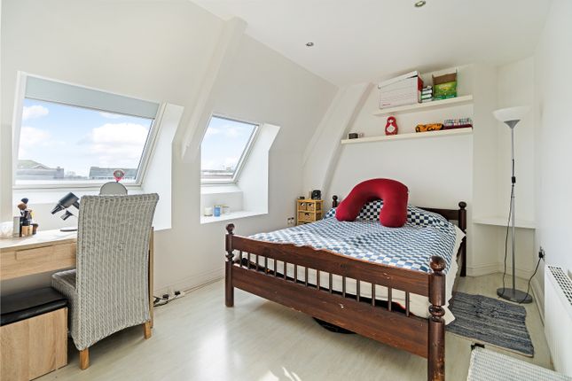 Flat for sale in Ship Street, Shoreham-By-Sea