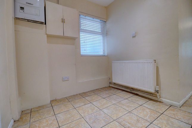 102, Bowerdean Road, Buckinghamshire photo 4