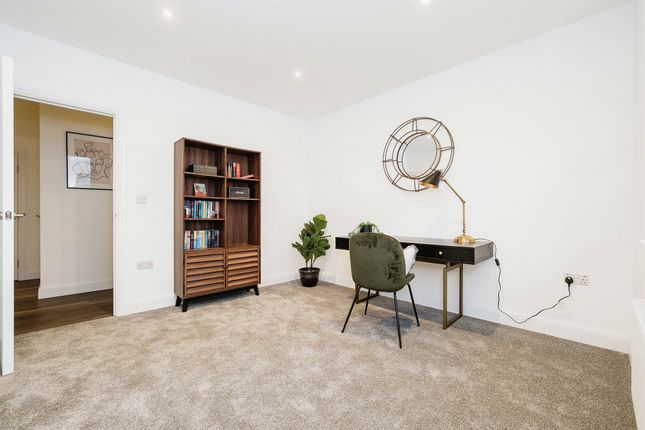 Flat for sale in Milbank Court, South Street, Romford