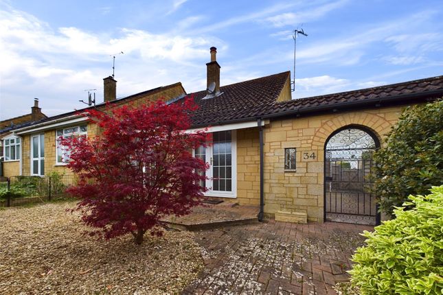 Thumbnail Bungalow for sale in Paynes Meadow, Whitminster, Gloucester, Gloucestershire
