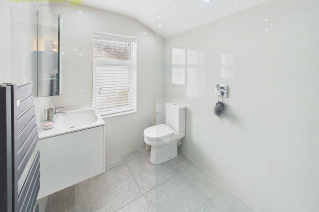 47, Charlotte Road, Wallasey photo 2