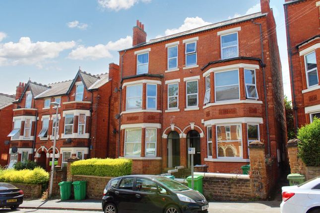 Flat to rent in 120 Foxhall Road, Nottingham