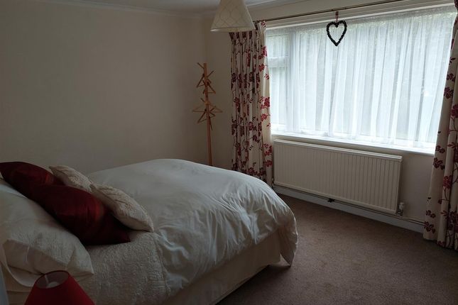 9, Tudor Avenue, Dymchurch photo 5
