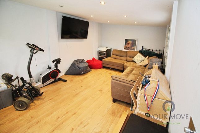 Entertainment Room
