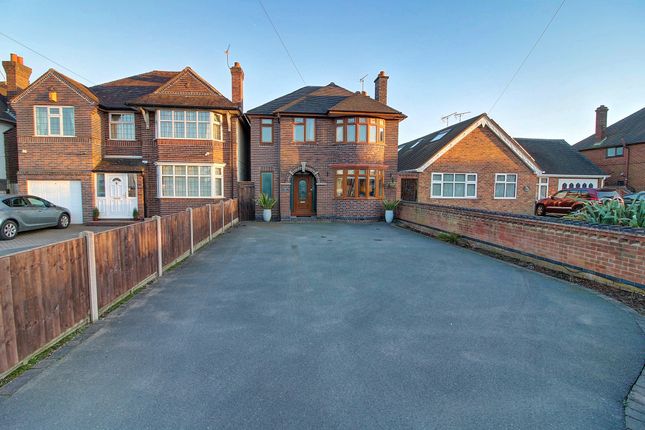 Detached house for sale in The Long Shoot, Nuneaton