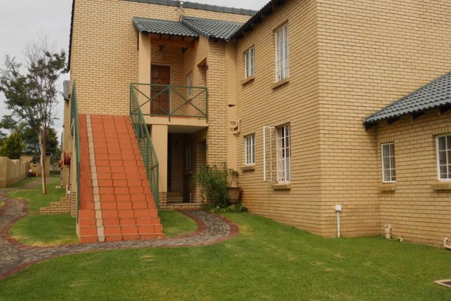 Thumbnail Town house for sale in Paul Street, Pretoria, South Africa