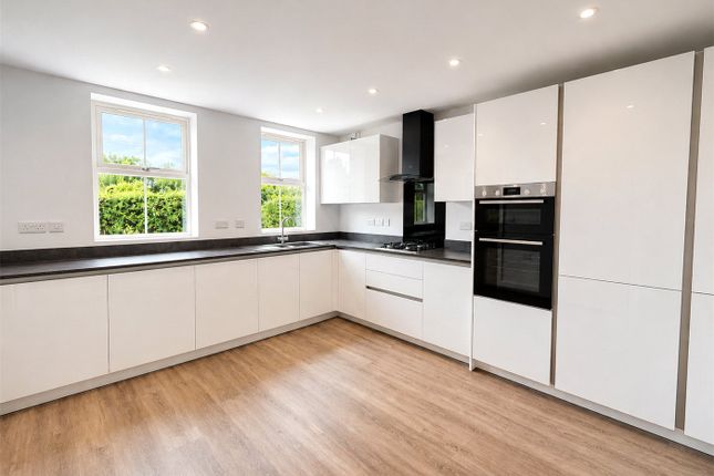 Plot 94, 76, Lincoln Road, Sleaford photo 3
