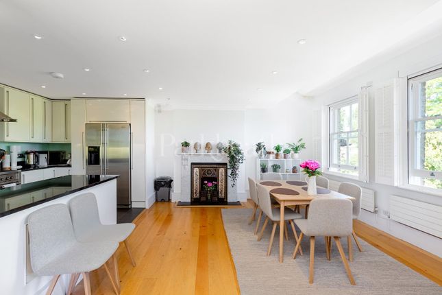 Flat 3, 12, Downside Crescent, London photo 3