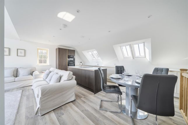 19, Fox View, Blandford Forum photo 4