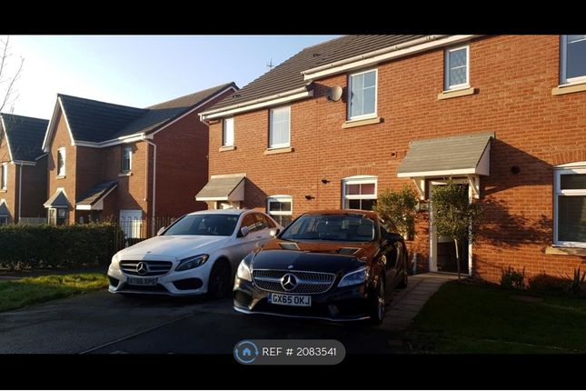 Terraced house to rent in Bromley Close, Newcastle Under Lyme