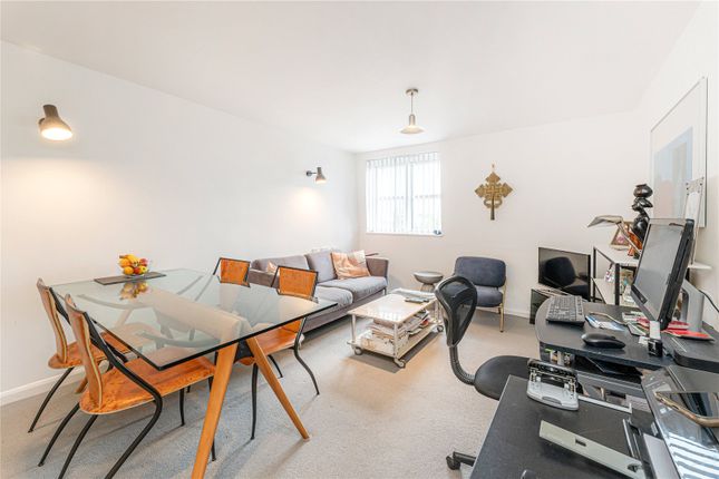 Parking/garage for sale in Bishops View Court, 24A Church Crescent, London