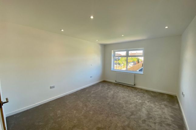 Flat to rent in Foxhouse Lane, Liverpool