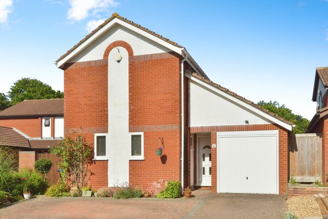 Thumbnail Detached house for sale in Dyers Mews, Neath Hill, Milton Keynes, Buckinghamshire