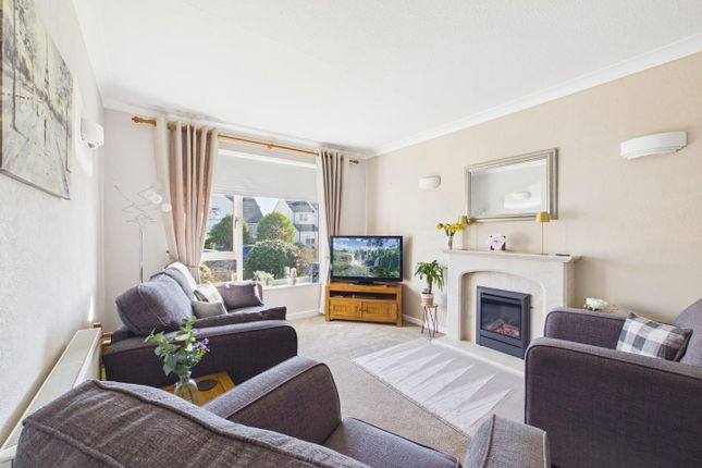 9, Moorland Avenue, Bingley photo 3