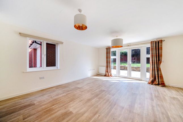 10, St. Michaels Way, Cranbrook photo 3