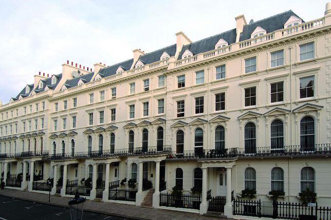 Thumbnail Flat to rent in Prince Of Wales Terrace, Kensington W8, London,