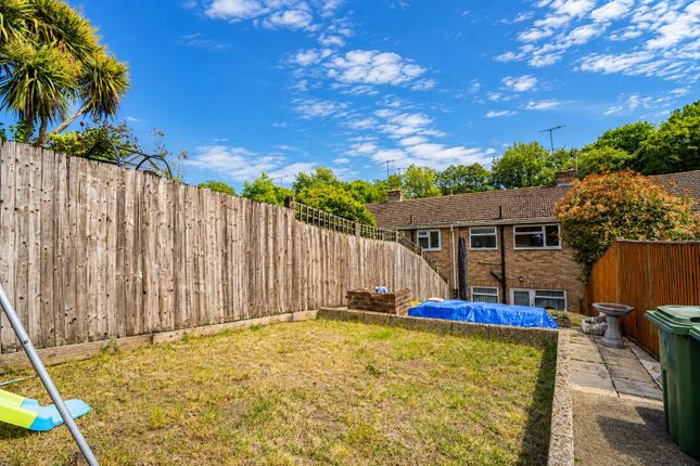 146, Stonehouse Drive, St. Leonards-On-Sea photo 4