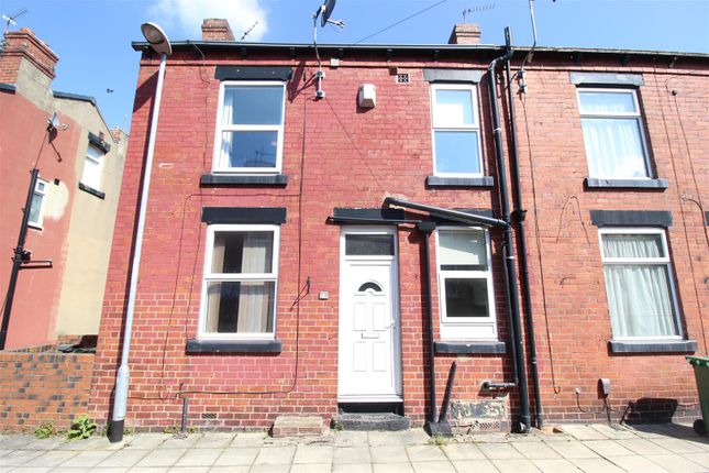 Thumbnail End terrace house to rent in Woodville Terrace, Horsforth, Leeds
