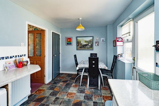 30, Bramble Hill, Beverley photo 4