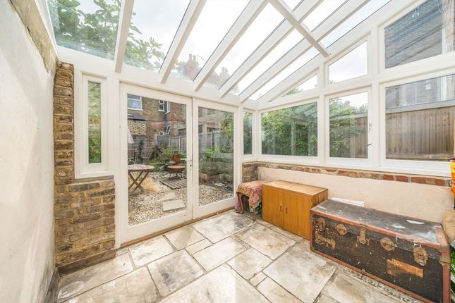 22, Haverhill Road, London photo 4