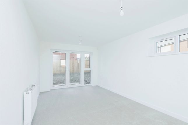 Golding, Plot 72, Cygnet Rise, Swaffham photo 2