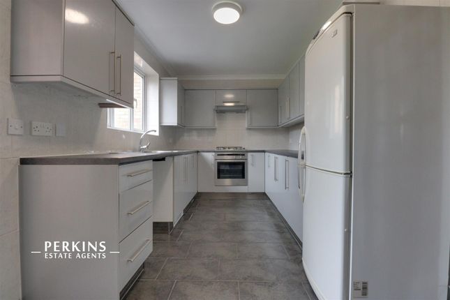 621, Honeypot Lane, Stanmore photo 5