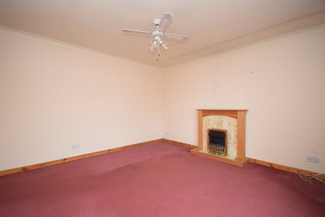 7, Lochinblair Gardens, Blairgowrie photo 4