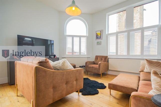 Flat 2, 29, Milton Street, Saltburn-By-The-Sea photo 2