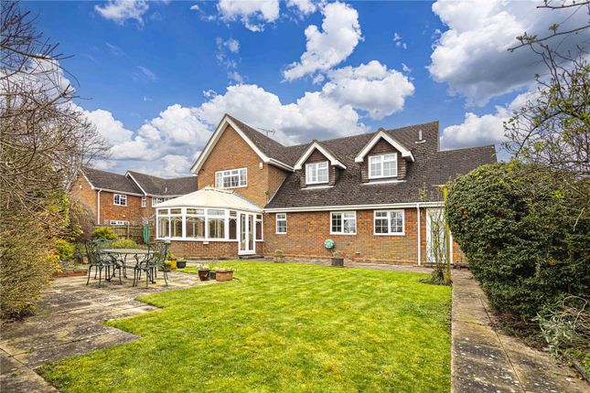 Detached house for sale in The Orchards, Eaton Bray, Central Bedfordshire