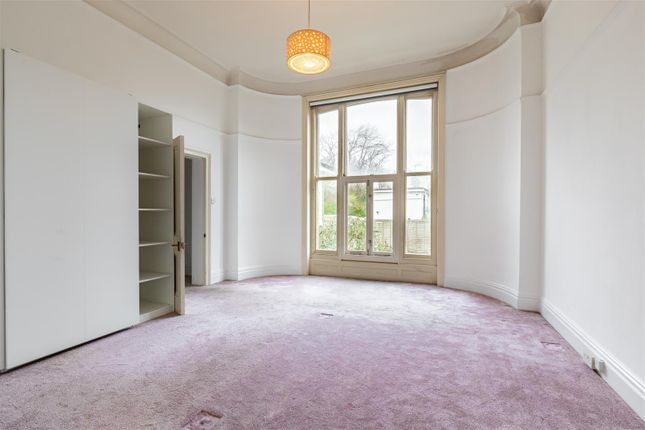 Flat for sale in The Drive, Hove