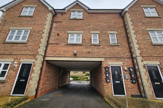 Thumbnail Flat to rent in Apartment 11, 617 Halifax Road, Liversedge