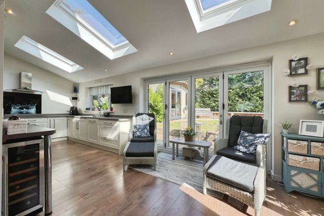 28, Henley Meadows, Tenterden photo 3