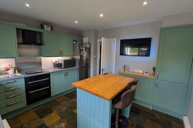 1 Springfield Newlands Road, Scarborough photo 2