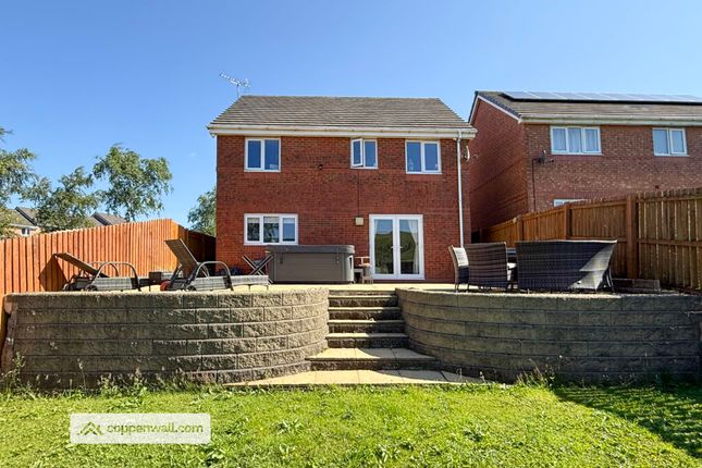 14, Callow Close, Bacup photo 2