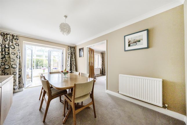 70, Toutley Road, Wokingham photo 4
