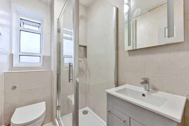 Maitland Park Villas, Chalk Farm photo 4