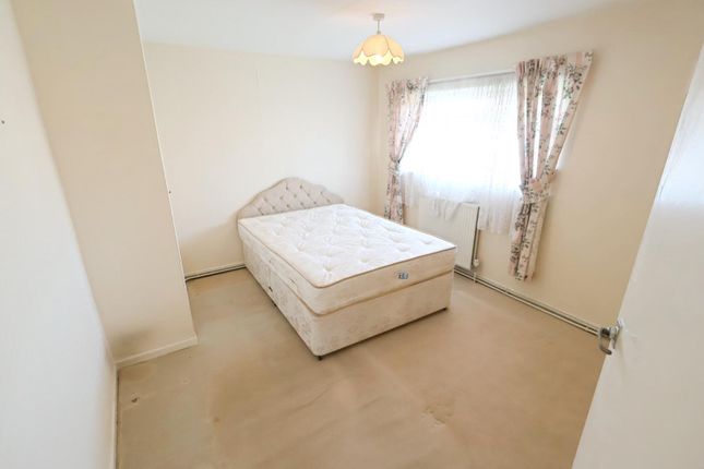 64, Hillside Road, Chester photo 3