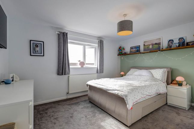 31, Elizabeth Road, Blandford Forum photo 4