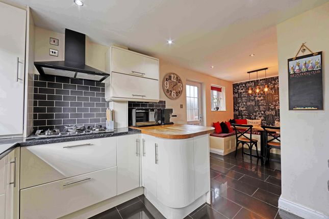 23 Queensway, Maidenhead photo 4