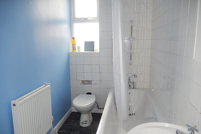 2, Beaufort Street, Gainsborough photo 5