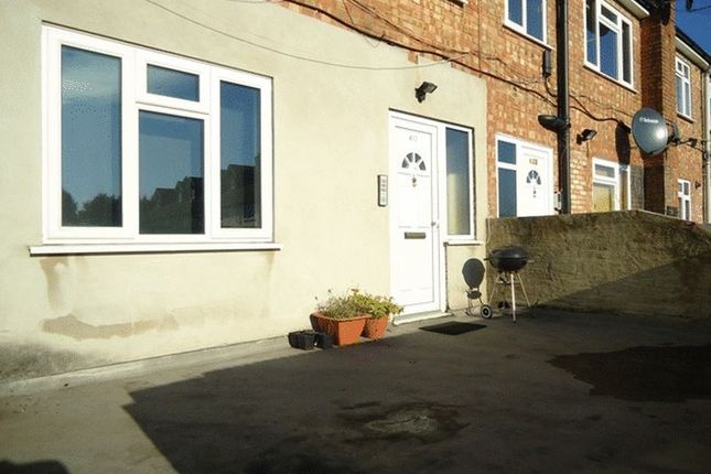 Flat to rent in Uxbridge Road, Hatch End, Pinner