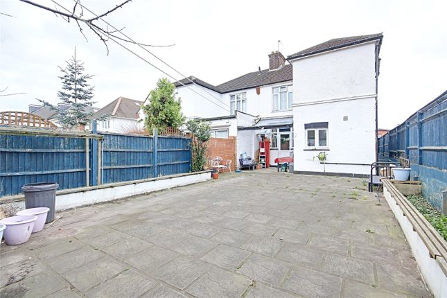 End terrace house for sale in Bullsmoor Lane, Enfield